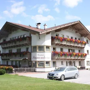 Guest house Pension Sonnenheim, Schonberg im Stubaital