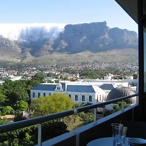 https://cape-breaks.hotels-capetown.com